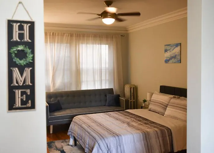 Prime Location W/ Historic Charm Near Shops &parks